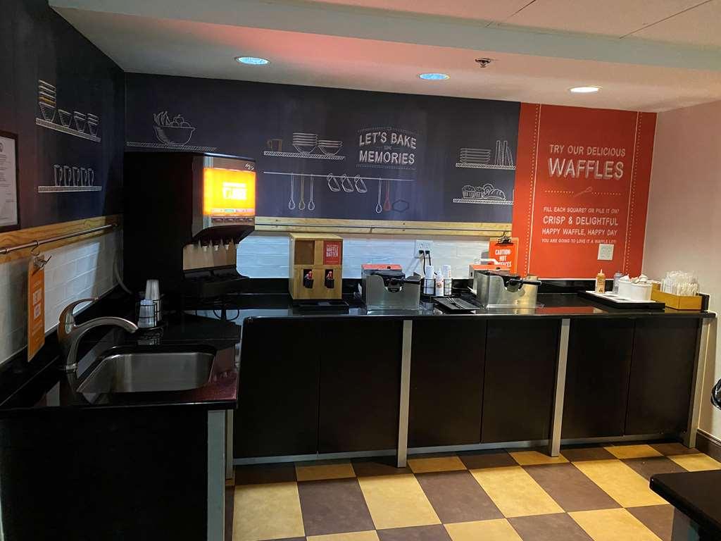Hampton Inn Ft. Chiswell-Max Meadows Extérieur photo