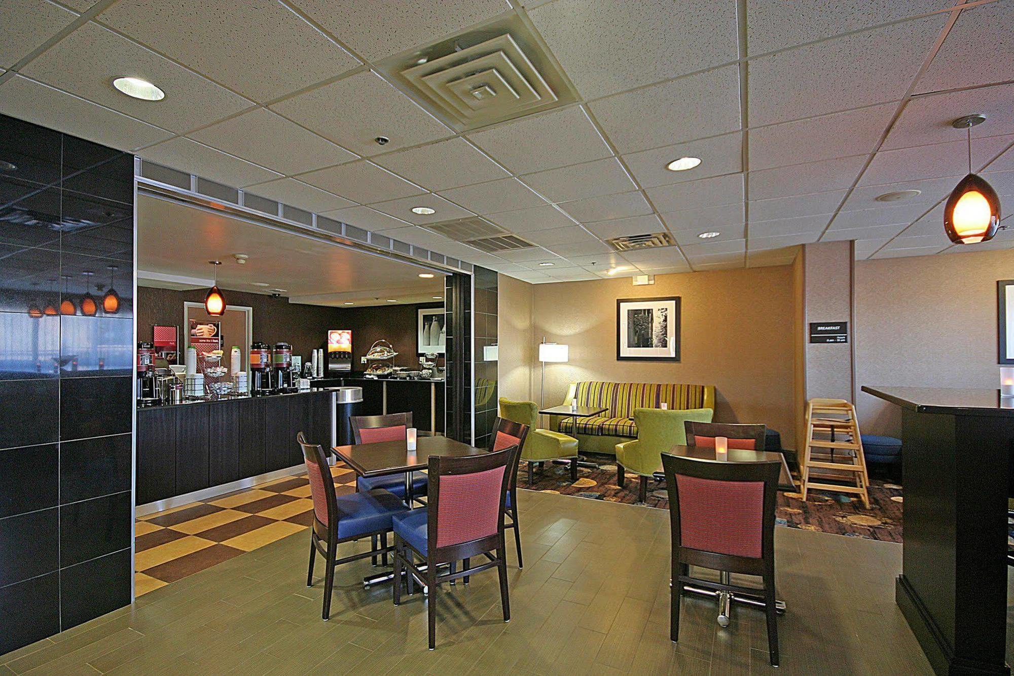 Hampton Inn Ft. Chiswell-Max Meadows Extérieur photo